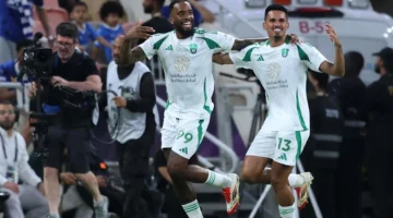 مباراة الأهلي السعودي وبيراميدز مجانًا.. قناة مفتوحة تفاجئ الجماهير ببث اللقاء المنتظر